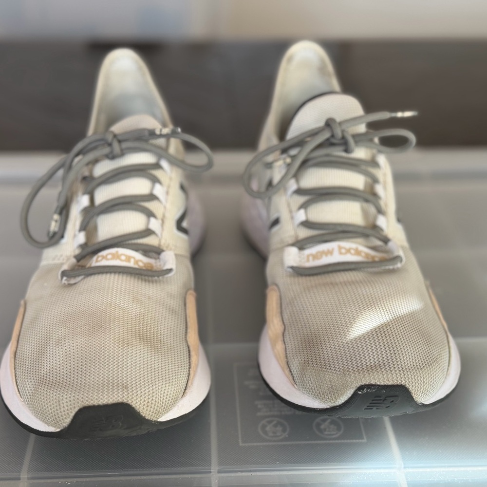 New Balance Cream and Gray Athletic Shoes - Picture 4 of 6